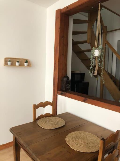Appartement En Duplex A Auxonne Exteriér fotografie